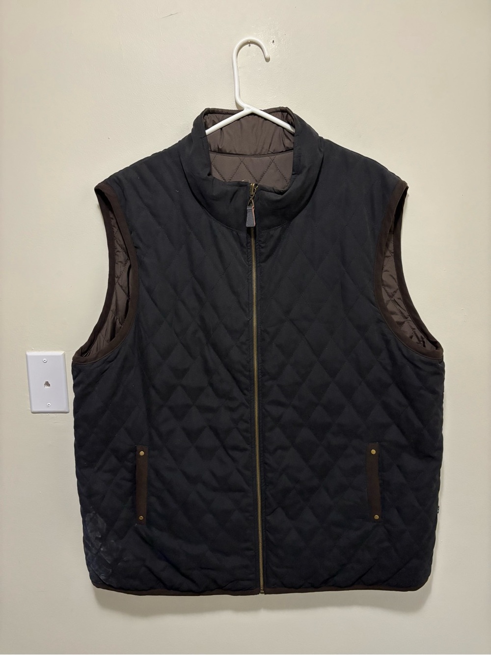Stanfield's Reversible Quilted Black & Brown Vest (Men's 2XL)